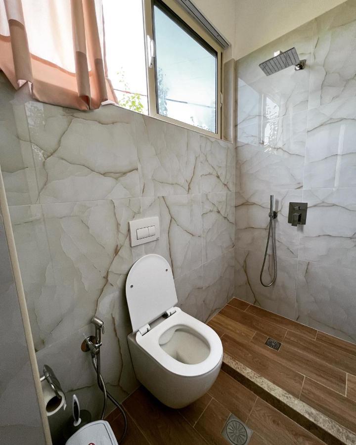 Trip-Stop Apartments Wlora Zewnętrze zdjęcie